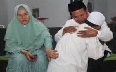 “Jadilah Orang Tua yang Sadar, Bukan yang Merasa Selalu Benar”